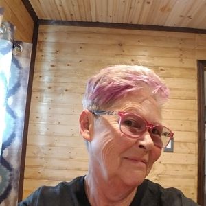 Meet your Posher, Cindy